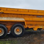Chieftan 20 ton dump trailer with K80 ball hitch