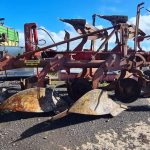 Bomford 3 furrow plough with 14 inch boards